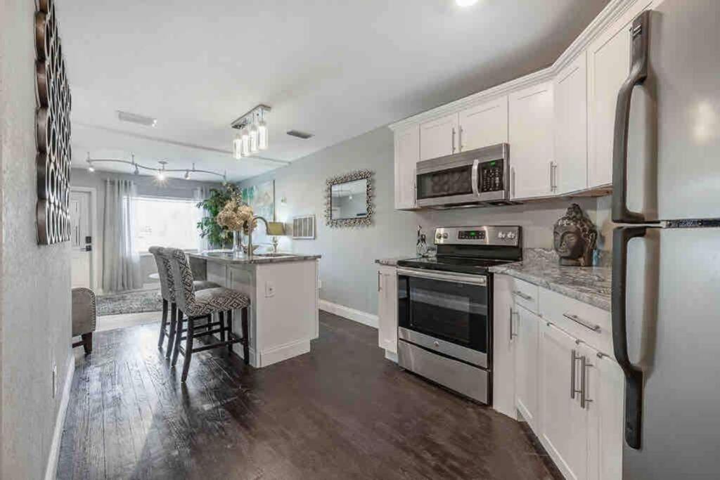 坦帕Chic Pad In Center Of Seminole Heights-322公寓 外观 照片