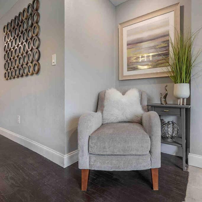 坦帕Chic Pad In Center Of Seminole Heights-322公寓 外观 照片
